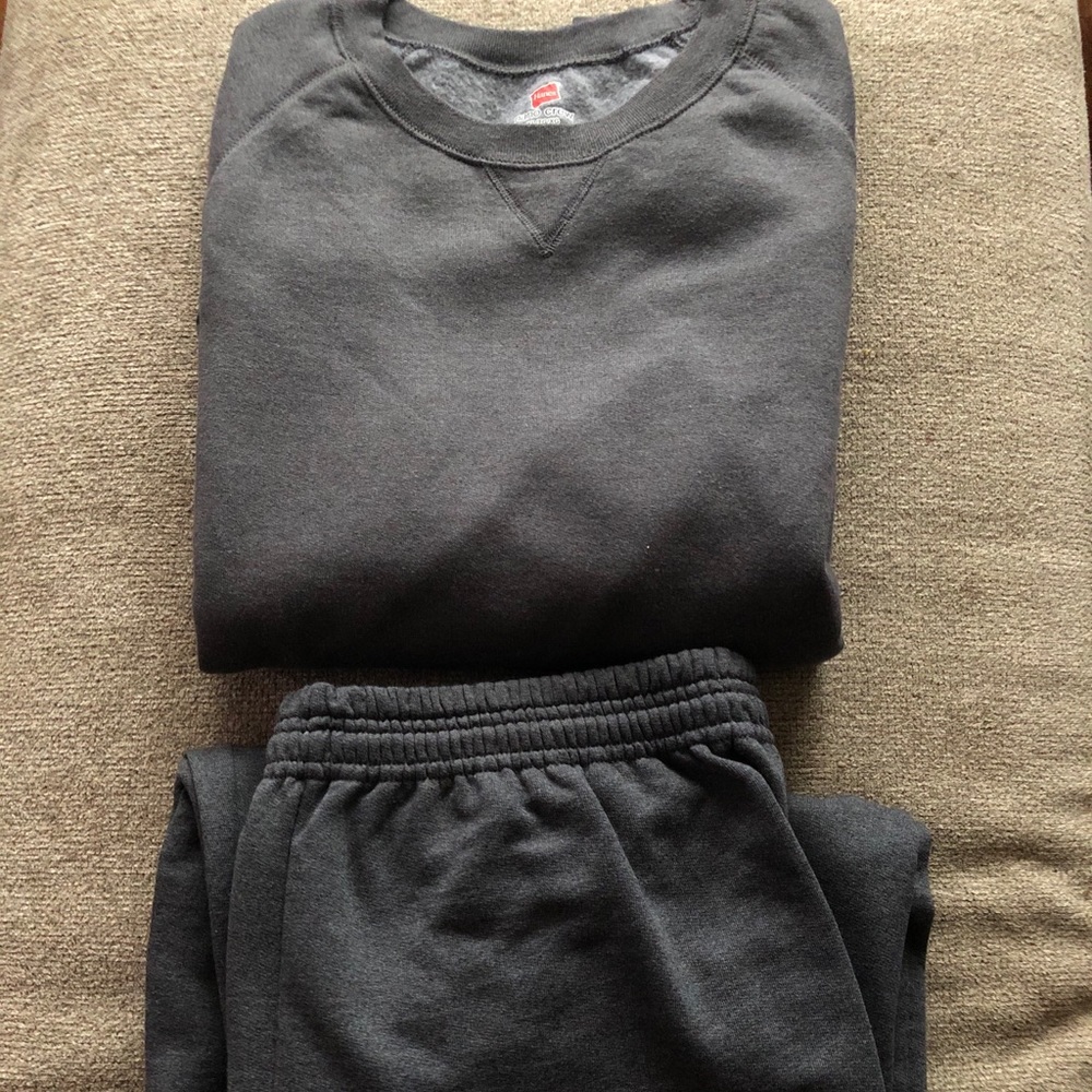 Hanes Sweatsuit Set